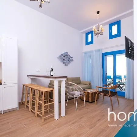 Aelia Collection Suites By Homm Aparthotel Skyros