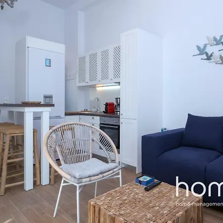 Aelia Collection Suites By Homm Aparthotel